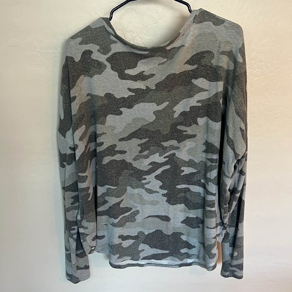 Lucky Brand Plush Tee - Picture 5 of 5